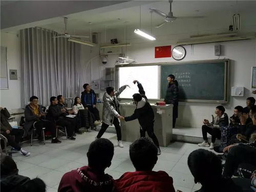 辭舊迎新展風采，藝術交流促成長——鄭州外國語學校成功舉辦班級文藝晚會暨文化藝術交流活動